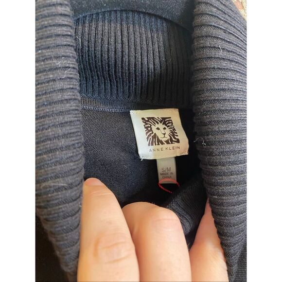 ANNE KLEIN • NWT • Black Oversized Batwing Turtleneck Sweater Fitted Multi Butto - Picture 4 of 12